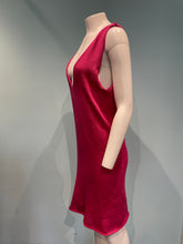 Load image into Gallery viewer, V neck dress