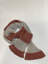 Load image into Gallery viewer, Mauve silver scarf
