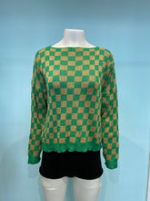 Load image into Gallery viewer, Checkered sweater
