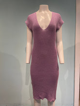 Load image into Gallery viewer, V rib dress
