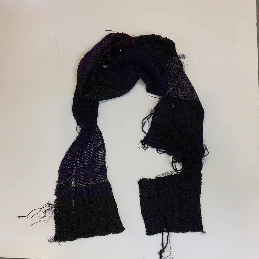 Shred black purple scarf