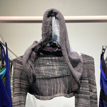 Load image into Gallery viewer, Hooded scarf gray
