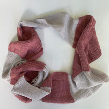 Load image into Gallery viewer, Sparkle Salmon-White Scarf
