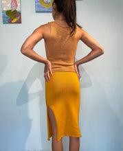 Load image into Gallery viewer, Slit Skirt Midi
